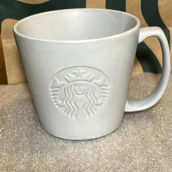 2020 Starbucks Coffee Co. Grande Matte Light Gray Coffee Mug Cup 16oz - Picture 2 of 6